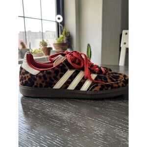 This SeasonAdidas Samba OG Cheetah Pack - Orange/Cream W 8.5 Worn Once SOLD OUT